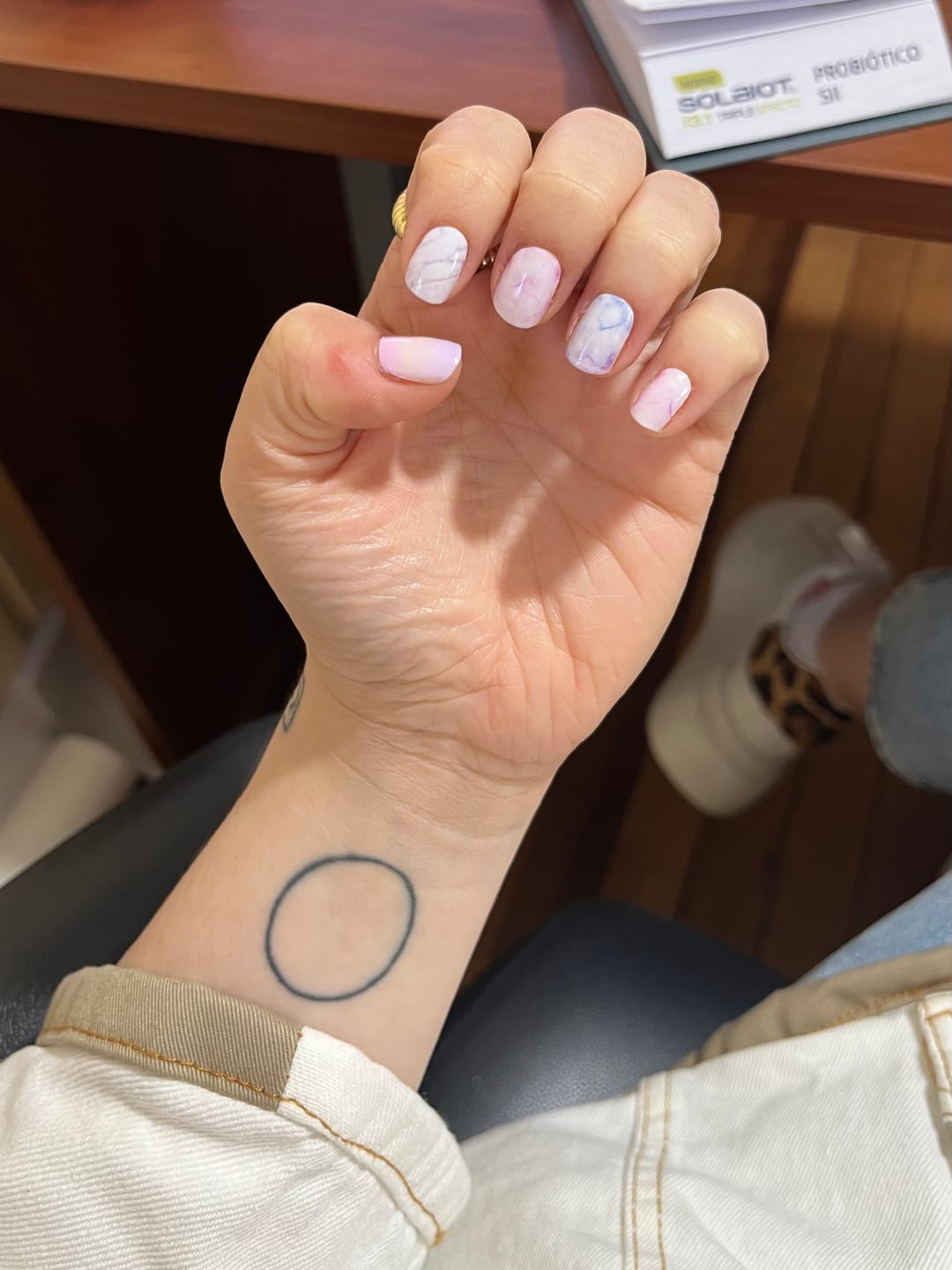 Customer photo review of Violeta Marmoleado | Stickers de Esmalte