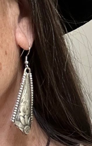 Customer photo review of The Earring Club
