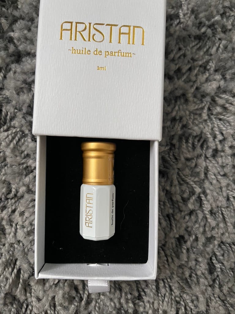 Customer photo review of Apolonia