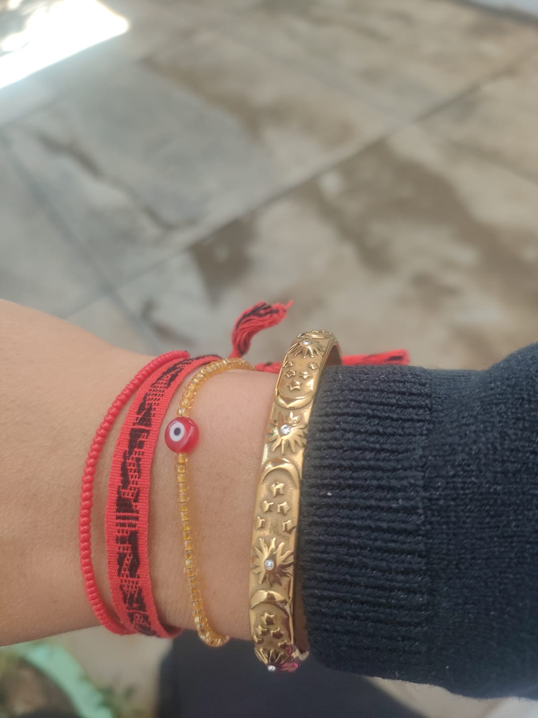 Customer photo review of Brazalete Astra