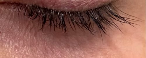 Customer photo review of LASH GROWTH SERUM