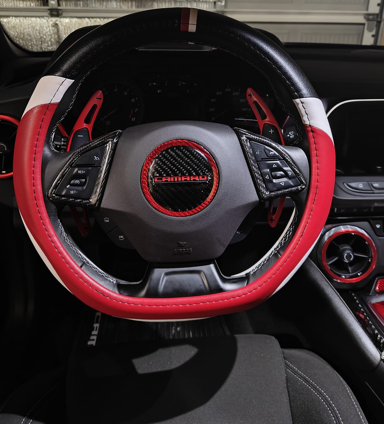 Customer photo review of 2016-2024 Camaro Steering Wheel and Airbag Chrome Delete Covers