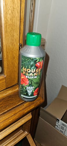 Customer photo review of HPE - Hesi Houseplant Elixir 500 ml