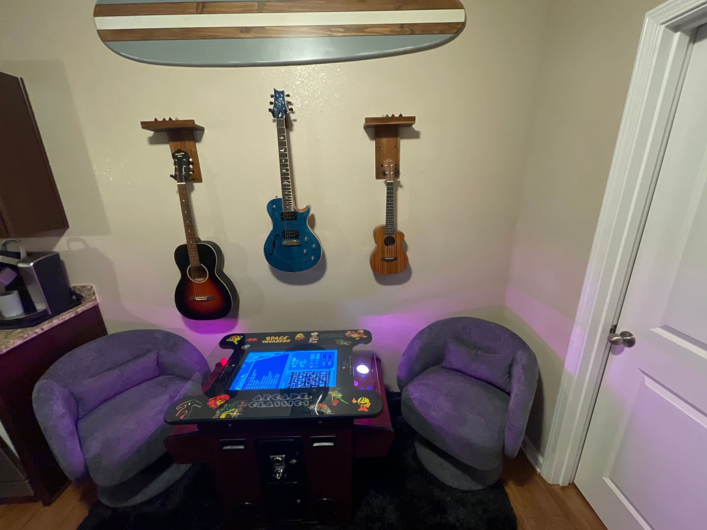Customer photo review of Cocktail Arcade Machine 412 w/ Track Ball - Blk retro