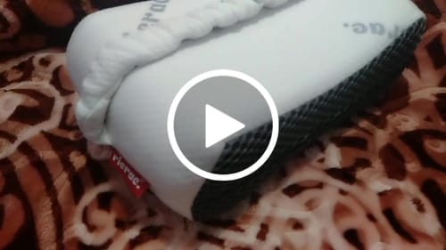 Customer video review of Knee Pillow- Raspy