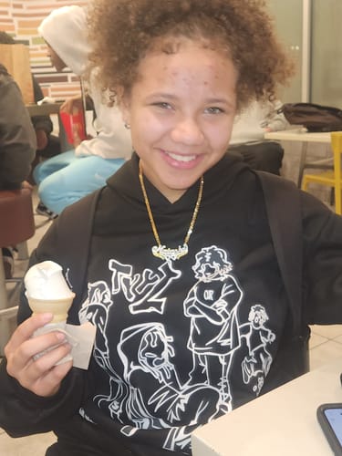 Customer photo review of Double Plated Heart Name Necklace with Cuban Chain