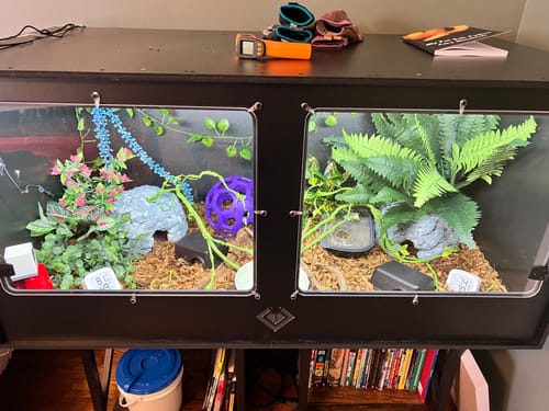Customer photo review of XT4 BIO (48Lx24Dx24H) - STACKABLE