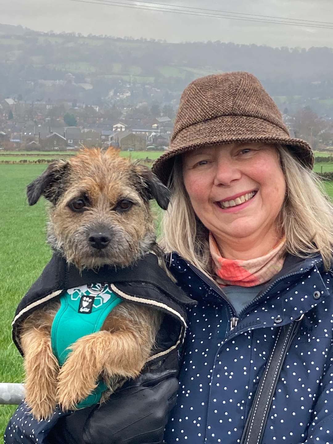 Customer photo review of Eske Travel Hat Tweed