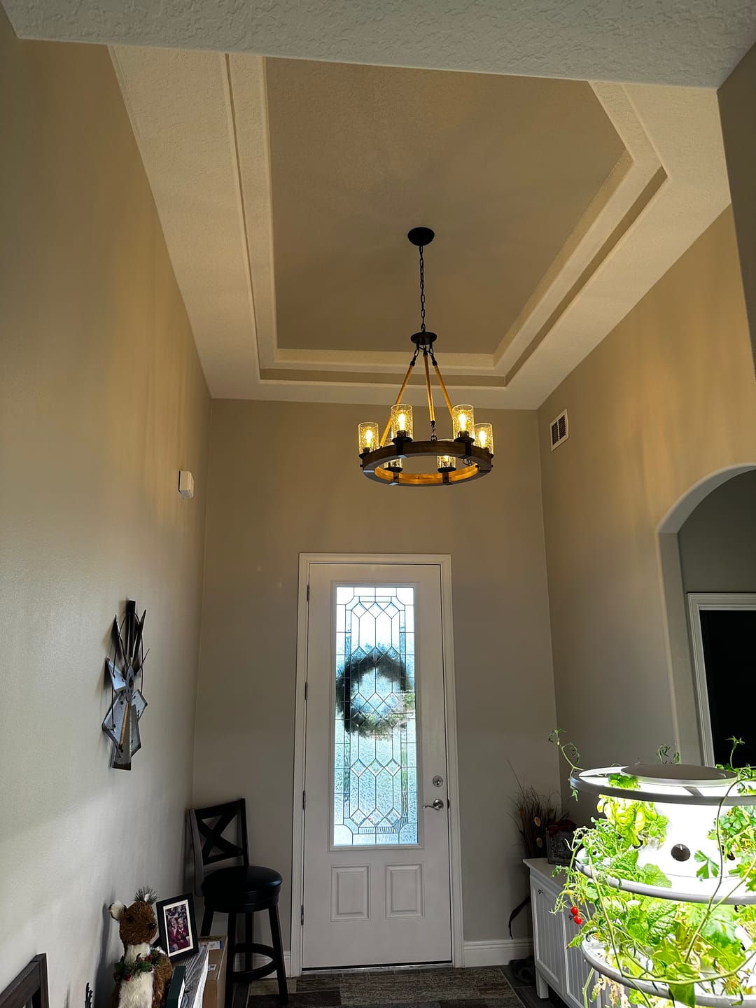 Customer photo review of 6-Light Wood Wagon Wheel Chandelier Modern Farmhouse