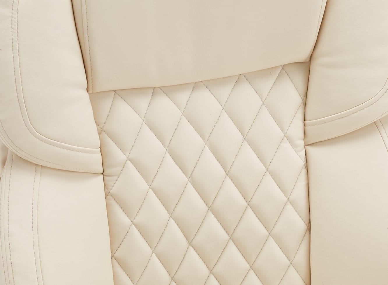 Customer photo review of Executive Office Chair, Ergonomic Desk Chair Big and Tall Massage and Heated, White