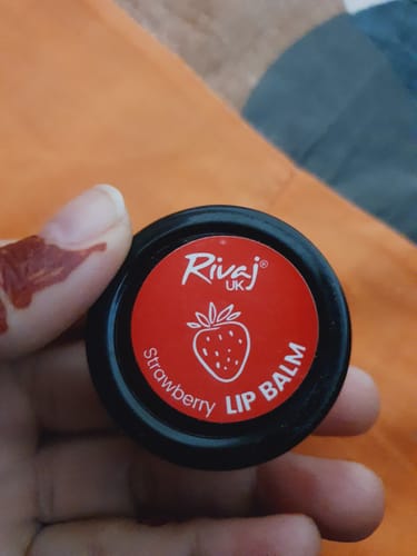 Customer photo review of Pink Magic Lip Balm (Strawberry) 10g