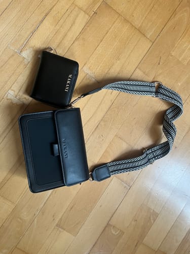 Customer photo review of VALDA BLACK X LIKO