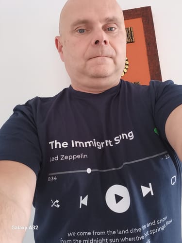 Customer photo review of Your Favorite Song T-Shirt Music Player