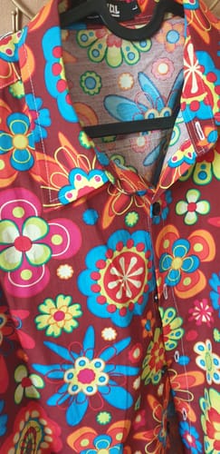 Customer photo review of Chemise à manches longues boutonnée en coton à fleurs pour hommes