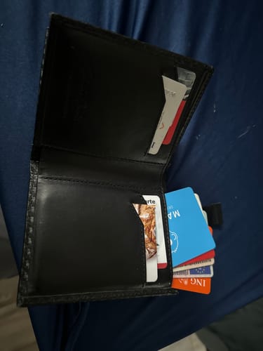 Customer photo review of Folder Boy AirTag-Edition