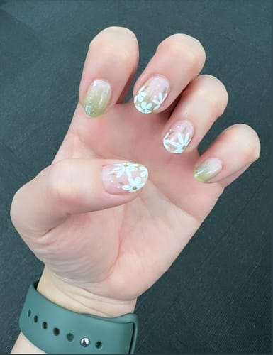 Customer photo review of Spring Jellies DIY Semi Cured Gel Nail Wraps