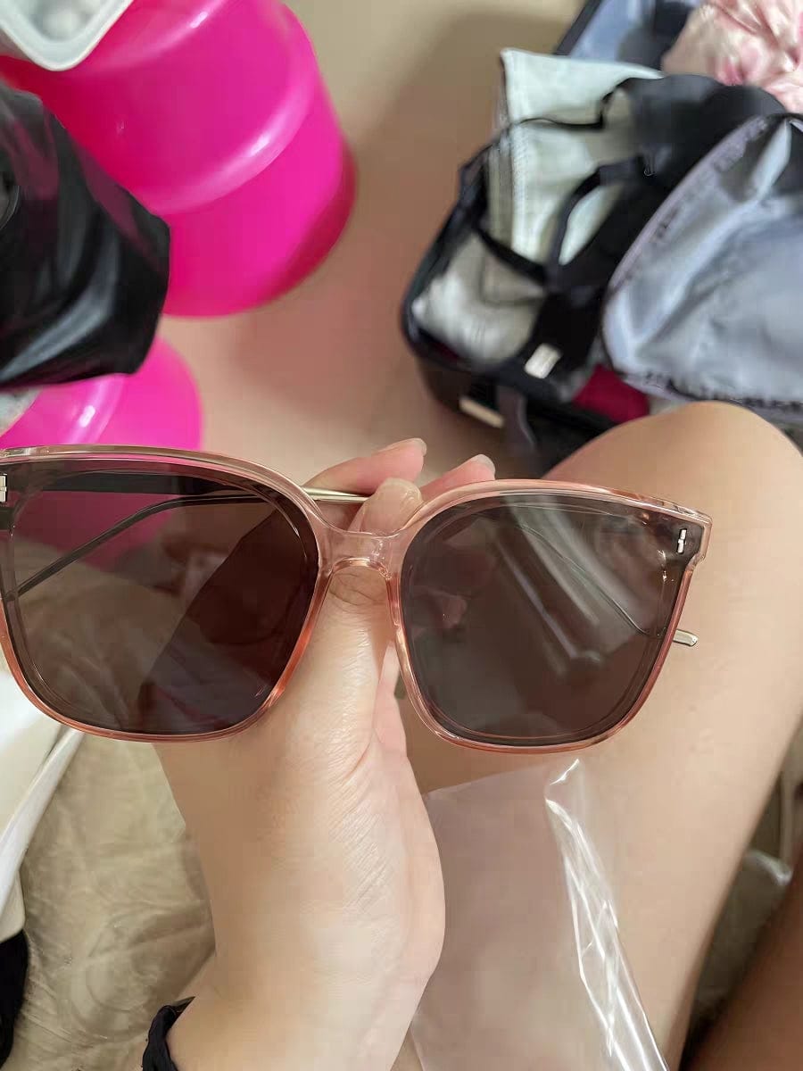 Customer photo review of Jei Square Framed Sunglasses
