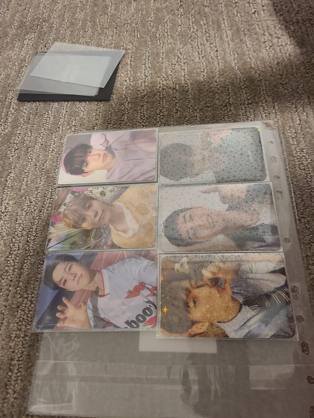Customer photo review of PREMIUM HOLOGRAPHIC PHOTOCARD SLEEVES - STAR VERSION
