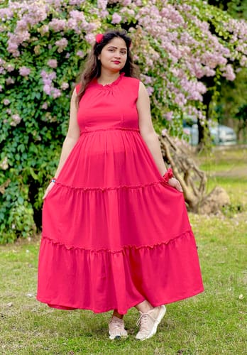 Customer photo review of Candy Red Maternity & Nursing Concealed Zips Frill Dress
