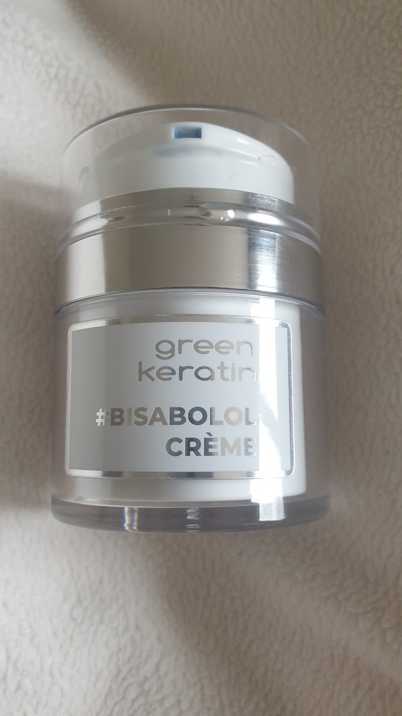 Customer photo review of BISABOLOL Crème Régénérante Pour Le Visage