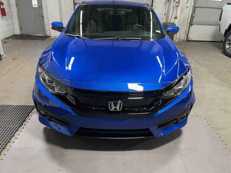 Customer photo review of Type R Style Grille for 16-18 Honda Civic Sedan/Hatchback
