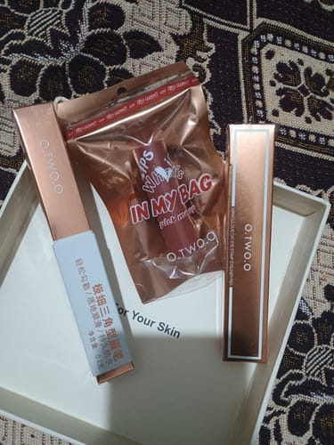 Customer photo review of O.TWO.O CAT-EYE STAMP EYELINER