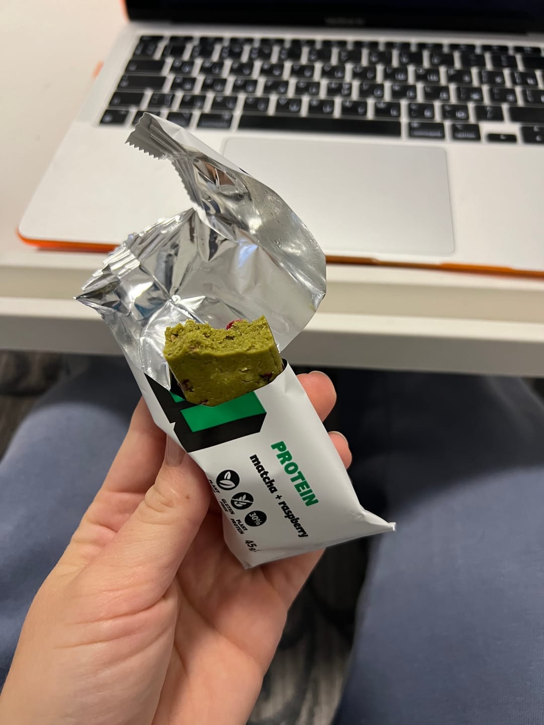 Customer photo review of BATON PROTEINOWY "MATCHA + RASPBERRY" 10 X 45G