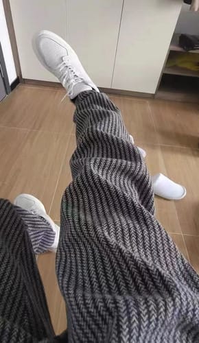 Customer photo review of Winter Thick Striped Pleated Cropped Trousers