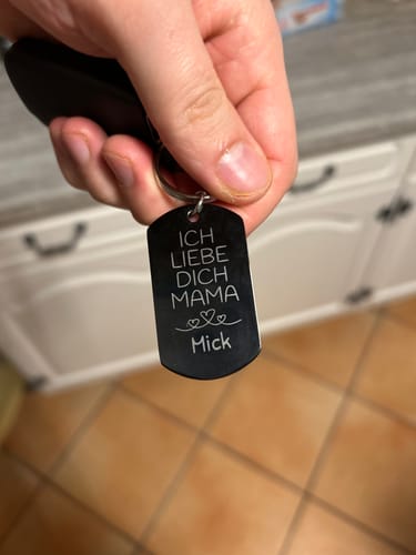 Customer photo review of Papa - Eltern-Schlüsselanhänger (Graviert - Schwarz/Weiß)