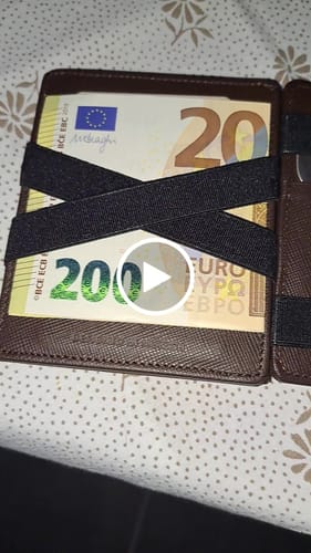 Customer video review of Flap Boy - Magic Wallet with Coin Pocket - Limited Edition