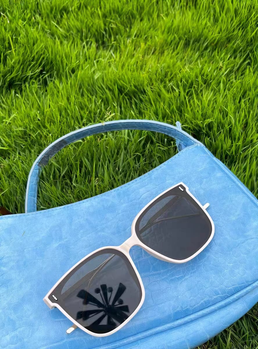 Customer photo review of Jei Square Framed Sunglasses