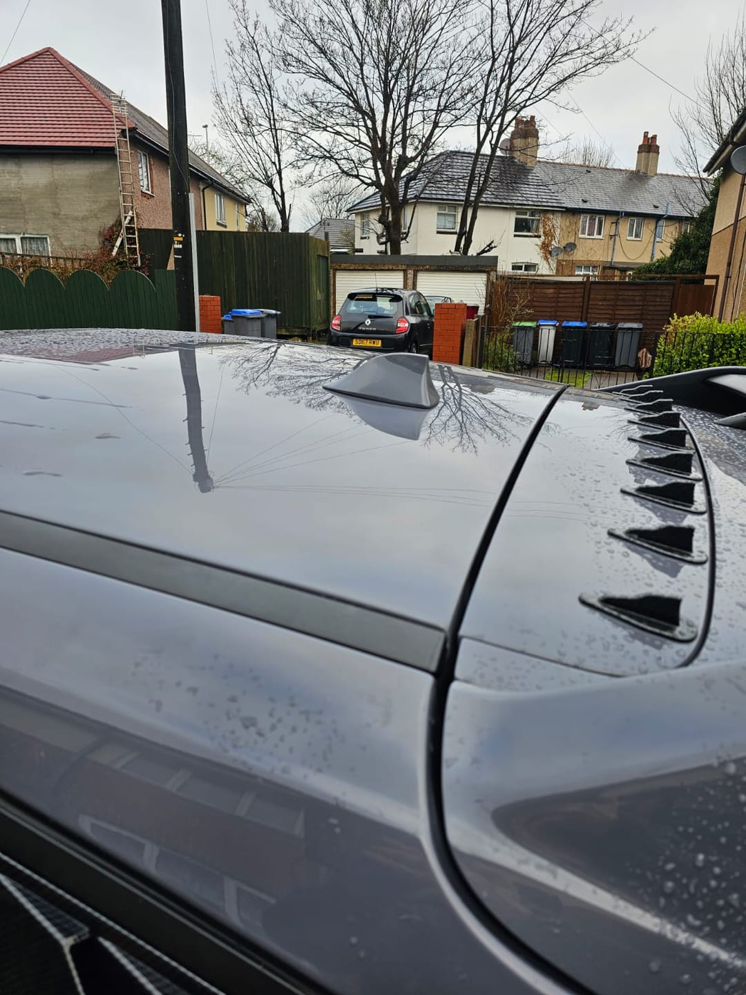Customer photo review of 'Shark Fin' Aerial (Painted) - Mk3/3.5 Ford Focus / Mk8 Ford Fiesta