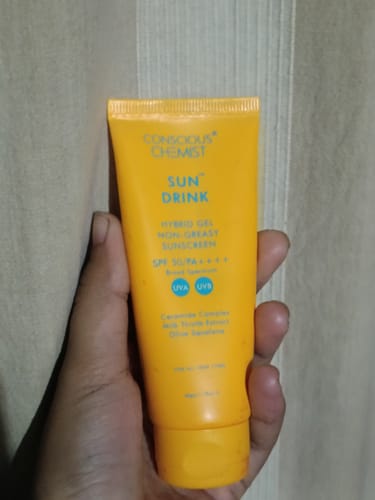 Customer photo review of Hybrid Dewy-Finish Ceramide Sunscreen SPF50 PA++++ | Oil Free