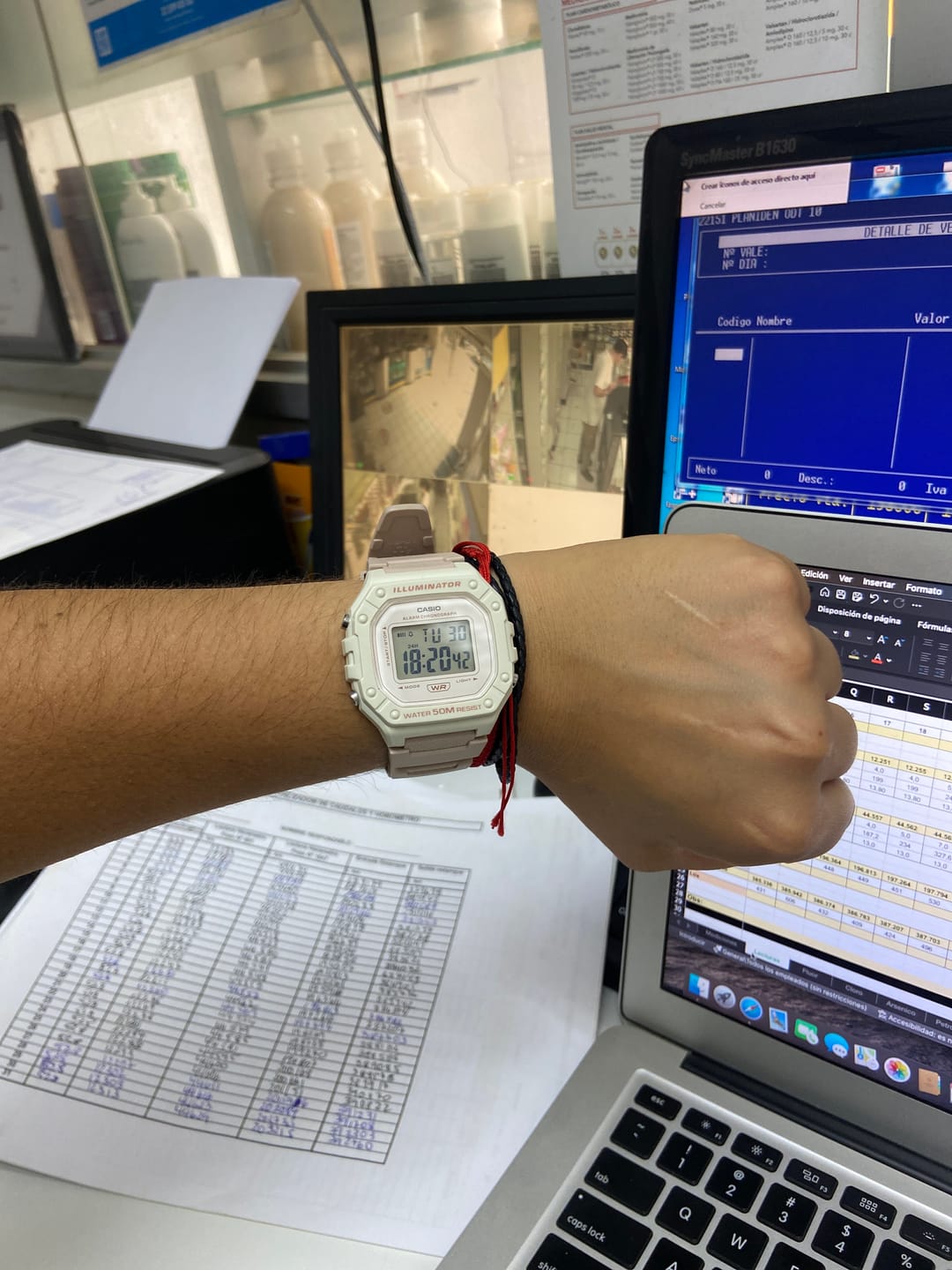 Customer photo review of Reloj Casio Vintage W-218HC-4A2VDF Rosado Suave