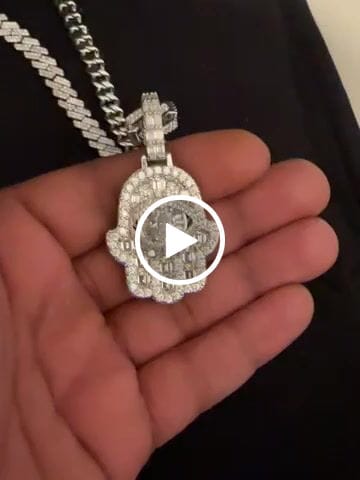 Customer video review of Moissanite Baguette Hamsa Hand Pendant 14K Gold