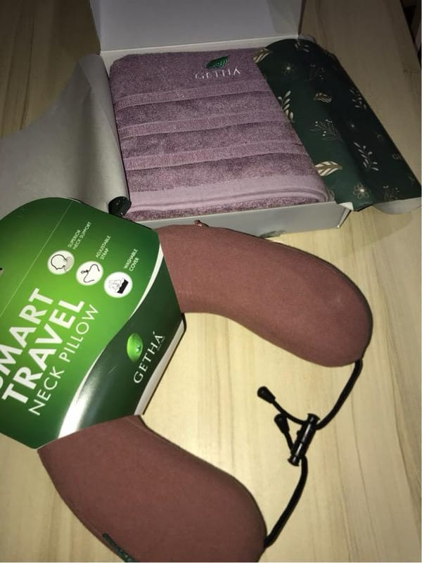 Customer photo review of Smart Neck Latex Pillow - Small