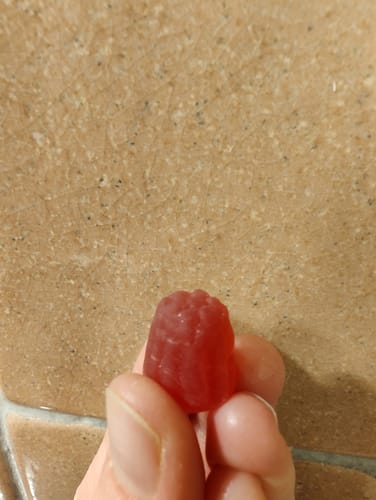 Customer photo review of Gummies Premium CBD - 2700MG