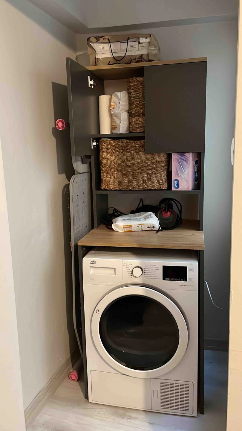 Customer photo review of Rani KD101 Çamaşır Makinesi Dolabı 3 Raflı Kapaklı Banyo Dolabı Antrasit - Sepet Ceviz