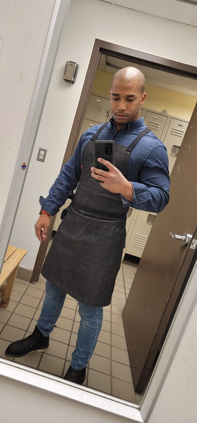 Customer photo review of Black Chef Apron