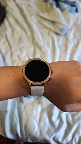 Customer photo review of Refina Smartwatch