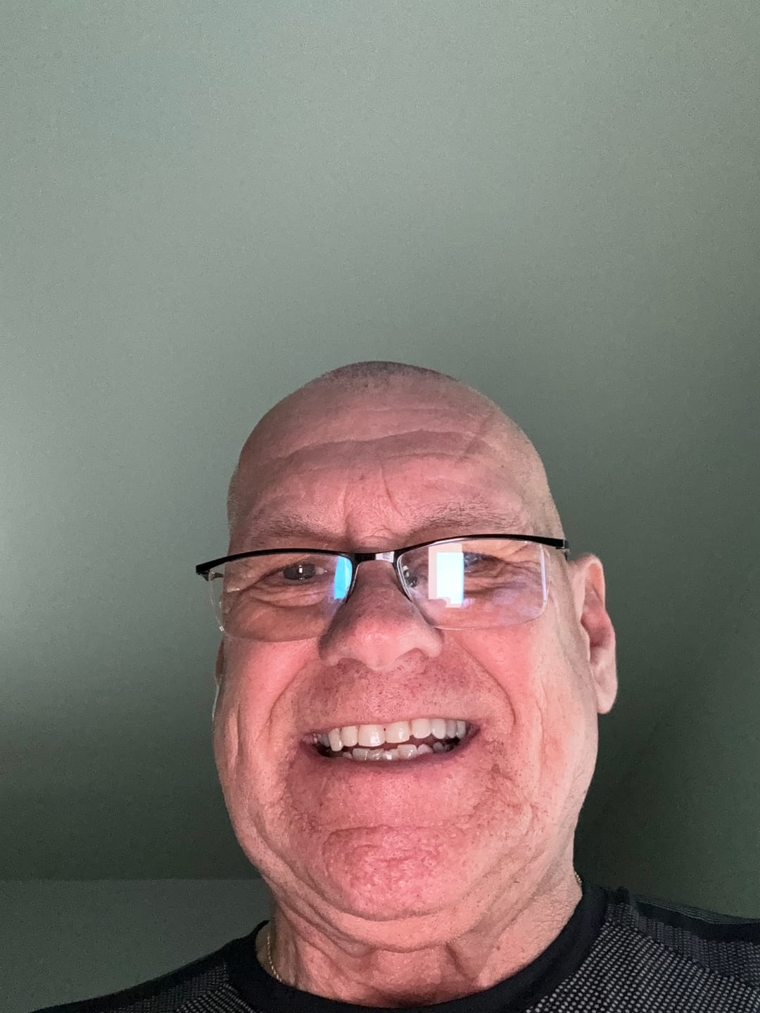 Customer photo review of Lumadux Anti Blue Light Glasses