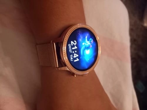 Customer photo review of Refina Smartwatch