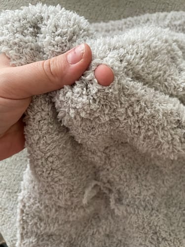 Customer photo review of Foggy Dew Cable Knit Print Throw