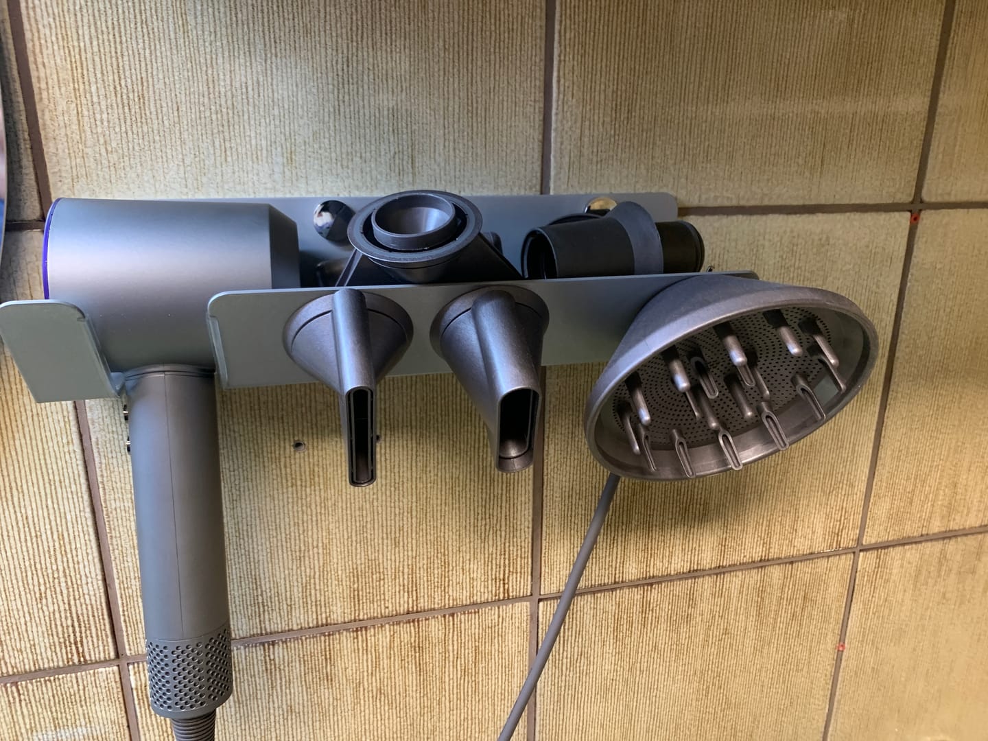Customer photo review of AirSonic Pro - Haartrockner