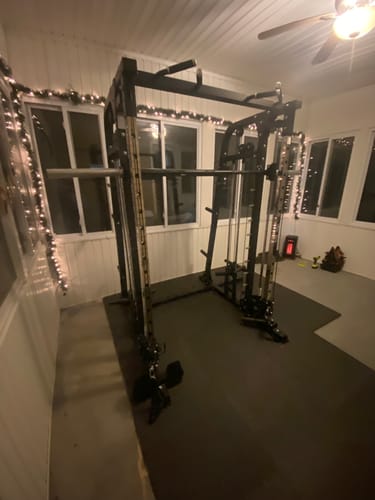 Customer photo review of MAJOR FITNESS All-In-One Home Gym Smith Machine Spirit B2