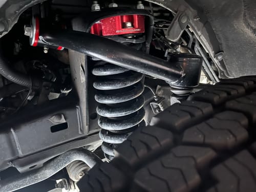 Customer photo review of Front Upper Control Arms For 2-4" Lift 2003-2023 Toyota 4Runner 07-14 FJ cruiser GX460