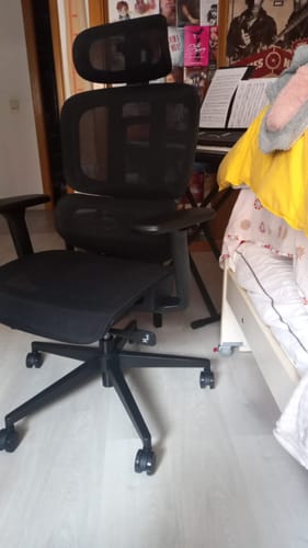 Customer photo review of Maidesite silla ergonómica multifunción EC2 con soporte lumbar y reposacabezas