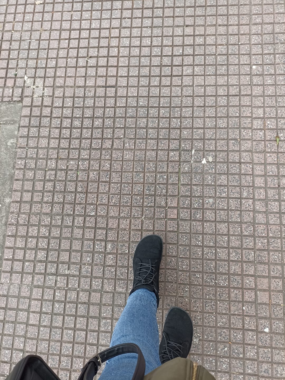 Customer photo review of Invierno Barefoot Defender Ambition II