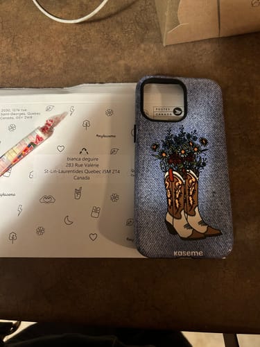 Customer photo review of Howdy jeans