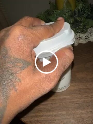Customer video review of Poopy Time Debloat & Detox Tea